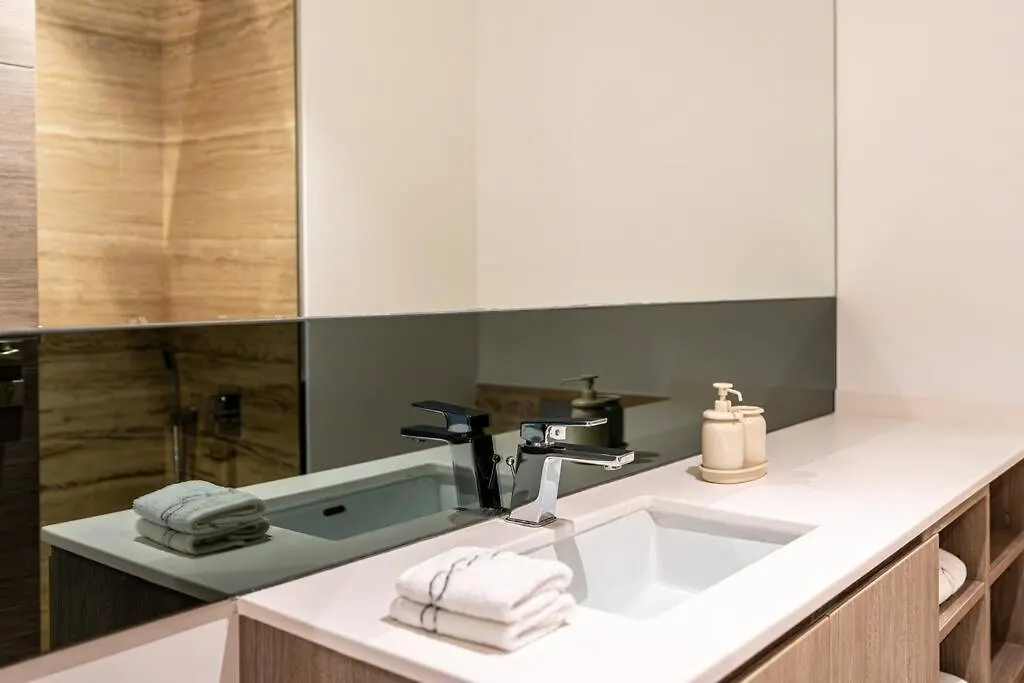 Luxury Brand New Apartment In Downtown Dubai 0*,  United Arab Emirates
